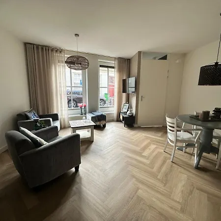 Serviced - Corporate Housing Nn38 アパート ホールン