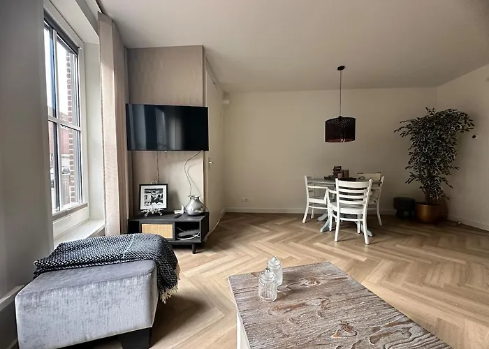 Serviced - Corporate Housing Nn38 *