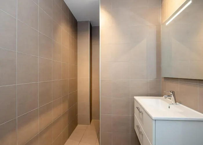 Serviced - Corporate Housing Nn38 *